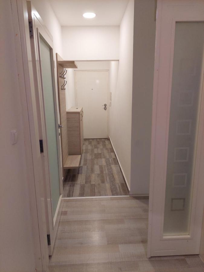 Apartman Ada Belgrado Exterior foto